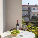 Apartmani Mara