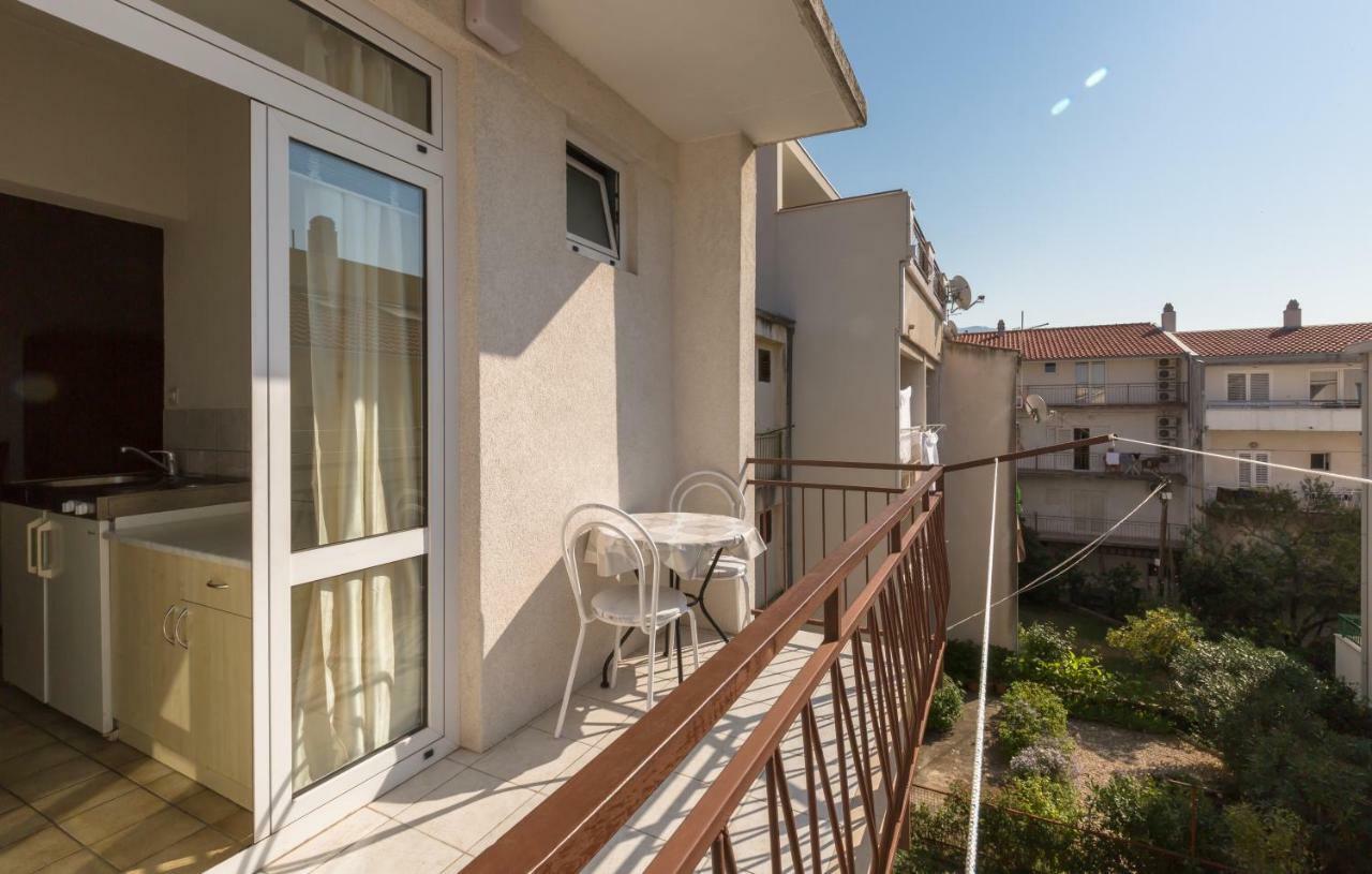Mara Apartment
